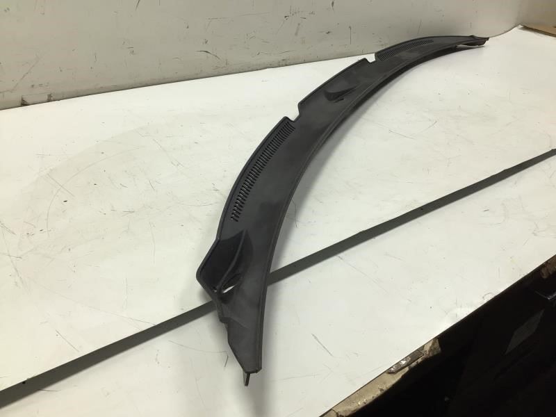 AUDI A8 2007 WATER DEFLECTOR FRONT RAIN TRAY COVER MOULDING FACTORY gallery