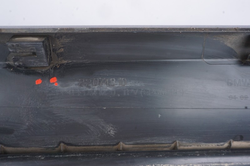 11-18 BMW X3 X4 (F25 26) FRONT RIGHT LOWER DOOR MOULDING TRIM (w/o M or X-LINE) gallery