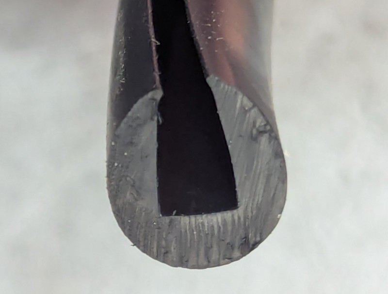 12 Feet X1004 TRIM-LOK Rounded Edge Seal 3/16" GAP, 0.469" d, 0.406" Black New gallery