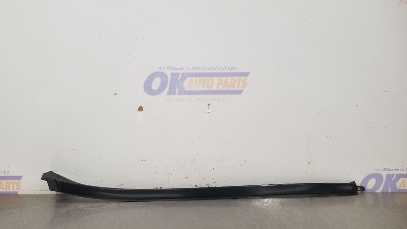 24 MERCEDES BENZ AMG GLE63S W167 SUV EXTERIOR WATER DEFLECTOR LEFT DRIVER