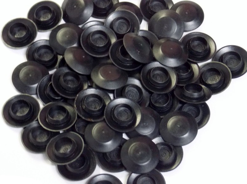 3/8″ Flush Mount Black Plastic Body and Sheet Metal Hole Plugs Qty 25 0.375 Inch