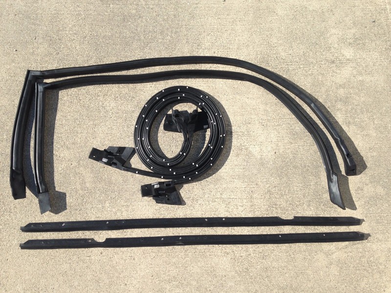 83-88 Monte Carlo SS 6 pc Roof Rail, Outer Sweeps, and Door Weatherstripping Kit