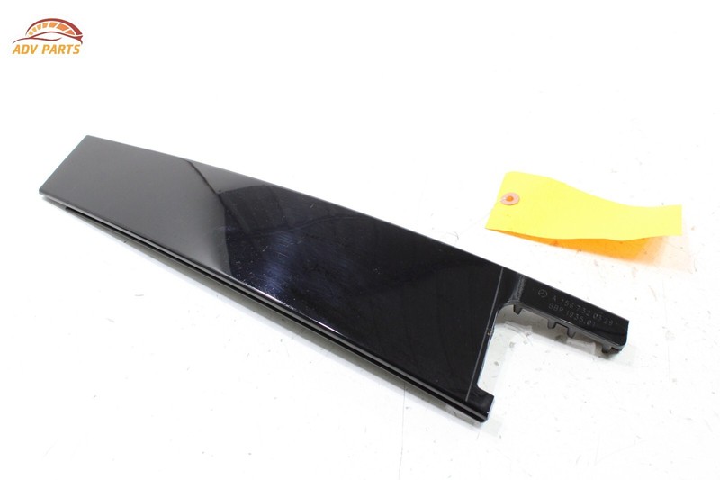 MERCEDES GLA250 X156 REAR LEFT DOOR WINDOW B PILLAR APPLIQUE MOLDING OEM 2015-20