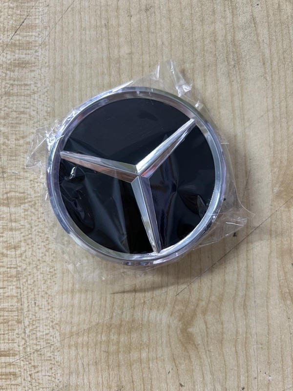 4PCS 75mm Wheel Center Hub Caps Black Emblem Badge Fit For Mercedes Benz gallery