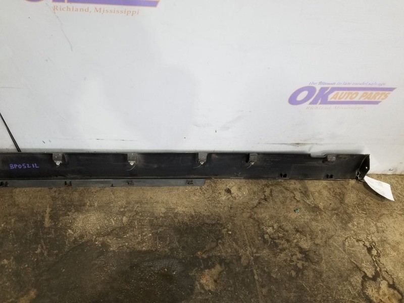 18 2018 DODGE CHALLENGER R/T ROCKER PANEL MOULDING LEFT DRIVER BLACK TEXTURED