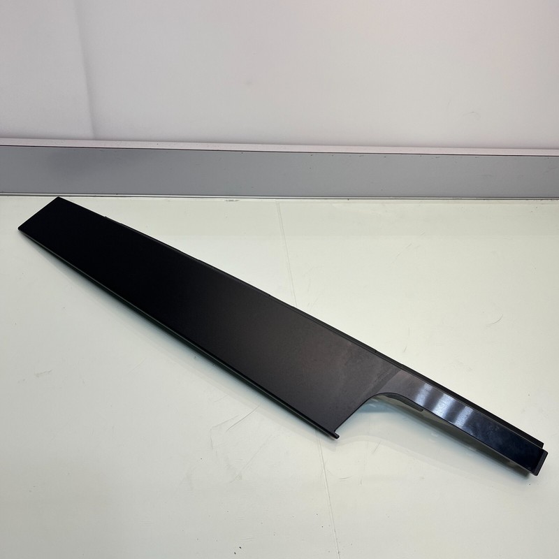 2012 – 2018 BMW 3 328i F30 FRONT / RIGHT DOOR B PILLAR MOLDING TRIM OEM 7258310