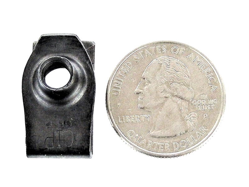 FORD TRUCK U-nut Clips- 1/4-20 Thread- 17/32" Center of Hole to Edge- 20pcs #192 gallery