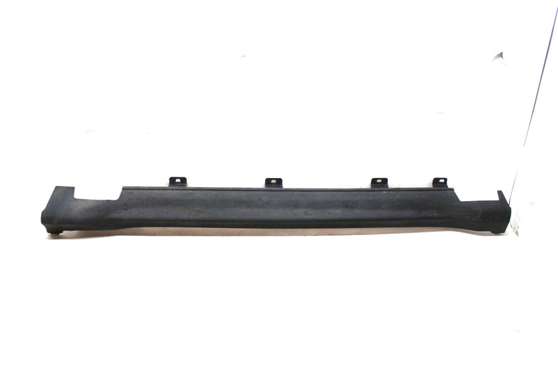 2017 HONDA HRV HR-V ROCKER PANEL MOLDING RIGHT SIDE Silver NH830M OEM 16 17 18