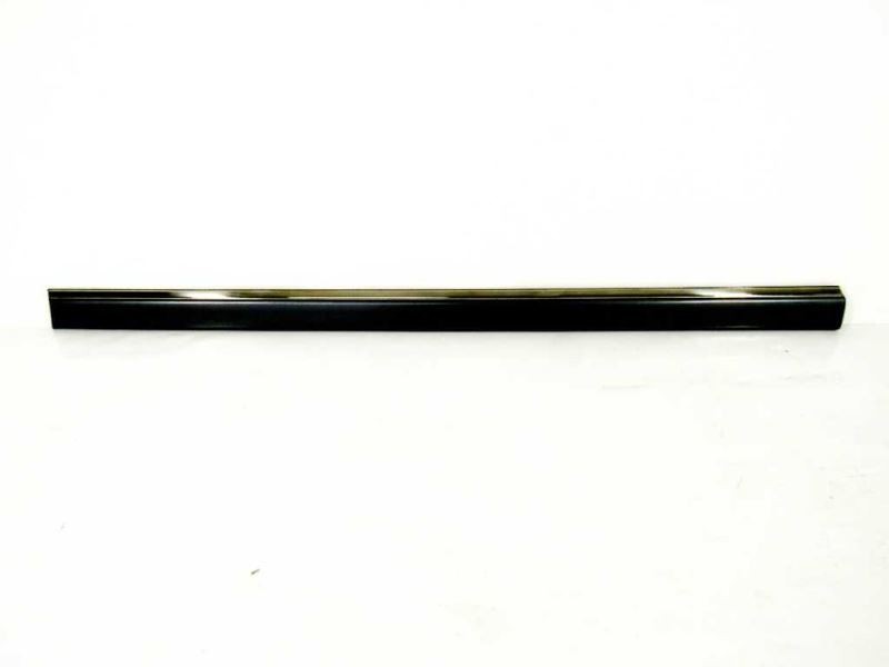 Left Front Driver Door Molding Gray 2026902962 7700 fits 94-97 Mercedes W202 C23