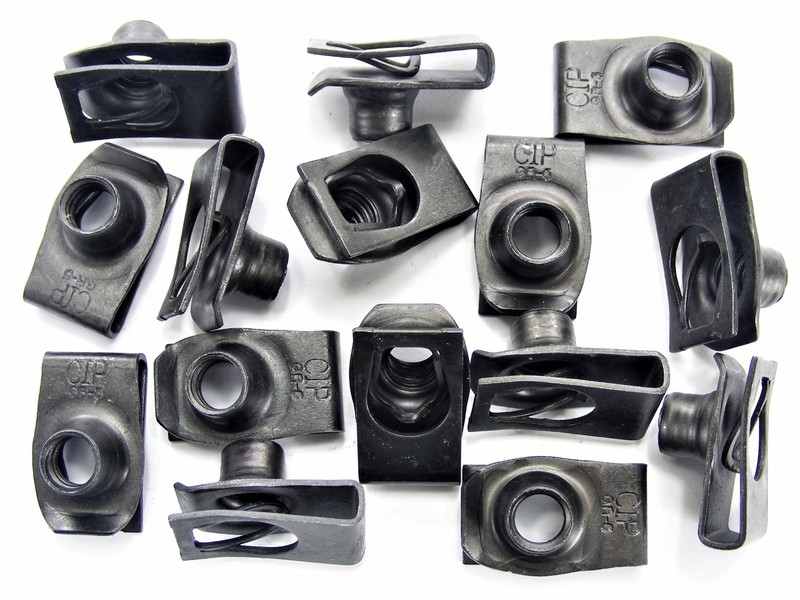 For Jeep U-nut Clips- 5/16-18 Thread- 5/8″ Center of Hole to Edge- 15 clips #199