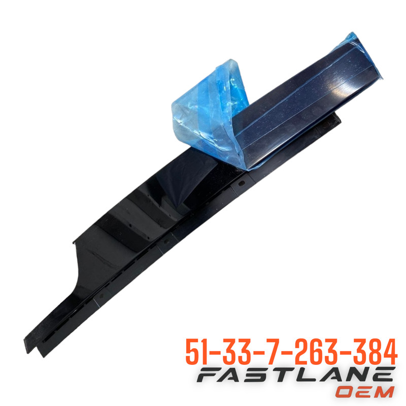 2012-2019 BMW 320I/328D/330E FRONT RIGHT DOOR APPLIQUE NEW OEM 51-33-7-263-384 gallery