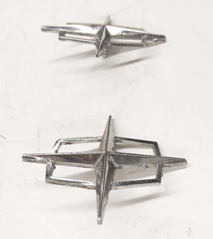 Used 1962 - 1969 Lincoln Continental Hardtop Chrome Roof Star emblem 1-Pair gallery