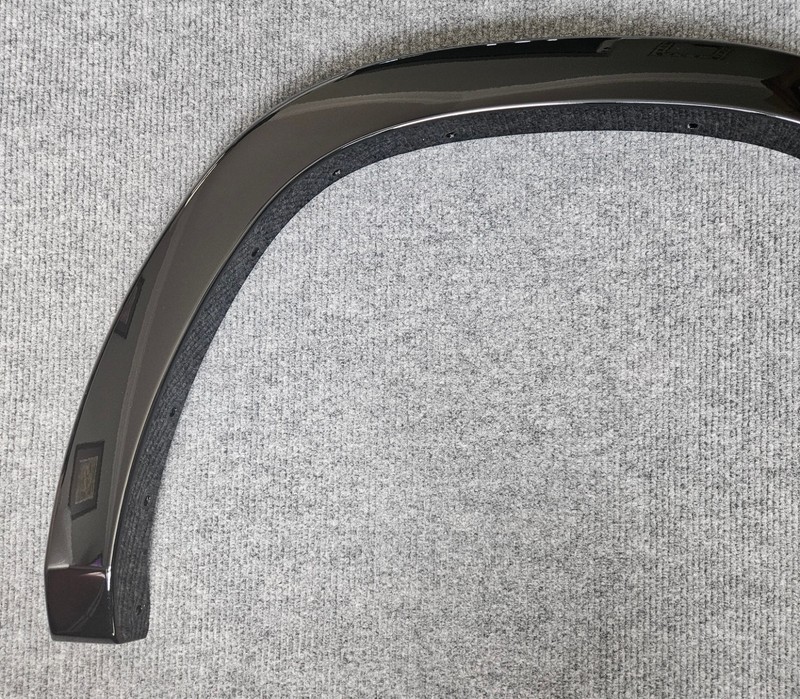 Dodge Ram 1500 Factory OEM Right Side Front Fender Flare 2019/2024 Black Diamond gallery