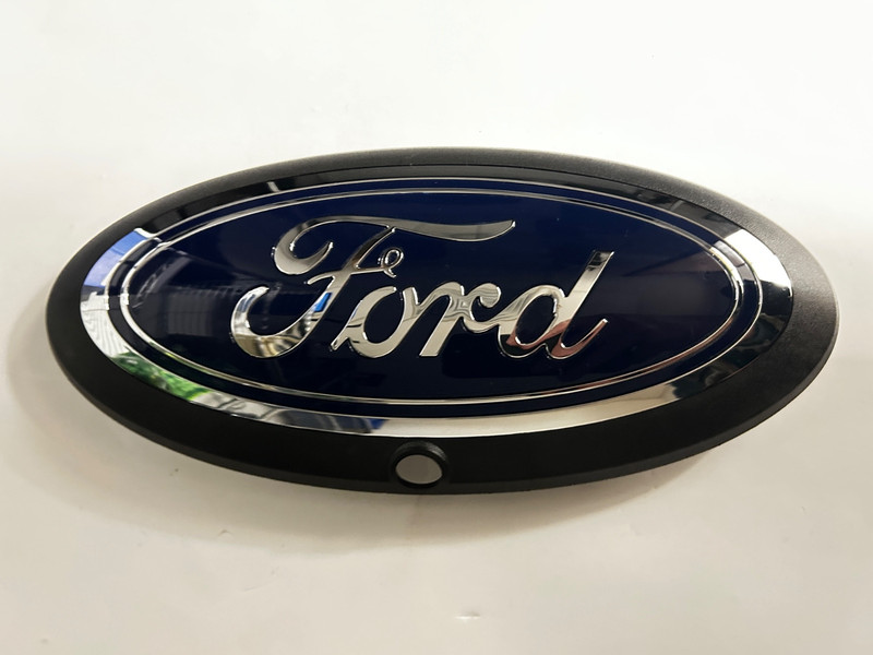 OEM 2018-2023 Ford F-150 Grille 11″ Emblem Blue & Black ML348B8262D CAMERA HOLE