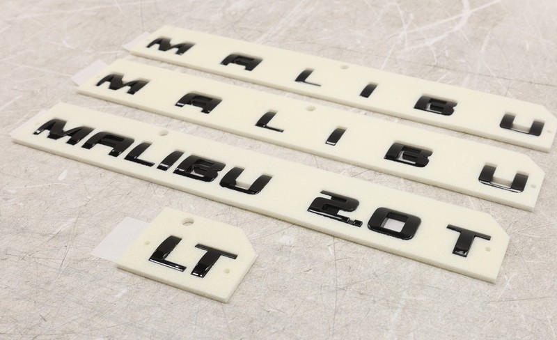 NEW OEM GM Gloss Black Malibu Emblem Set 84023560 Chevrolet Malibu 2017-2025 gallery