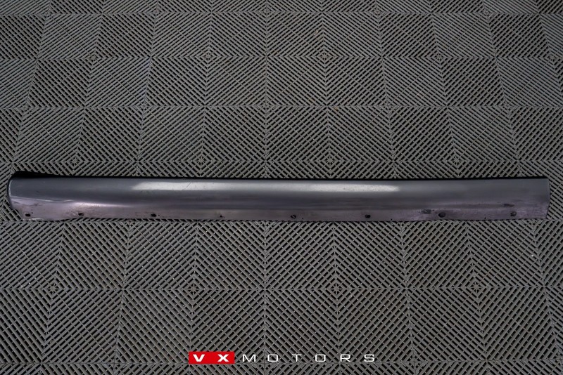 OEM Nissan Skyline GT-R BNR32 Right Side Skirt Rocker Panel Genuine Factory