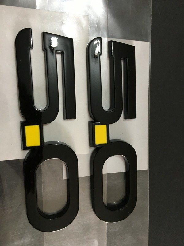 2015-2022NEW GLOSS BLACK & YELLOW 5.0 FENDER BADGE EMBLEM - 2 PCS gallery