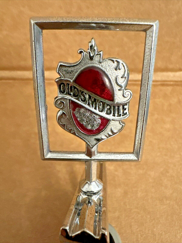 **USED** GM 22519638 Hood Ornament For 84-86 Cutlass Supreme 442 Free Shipping gallery