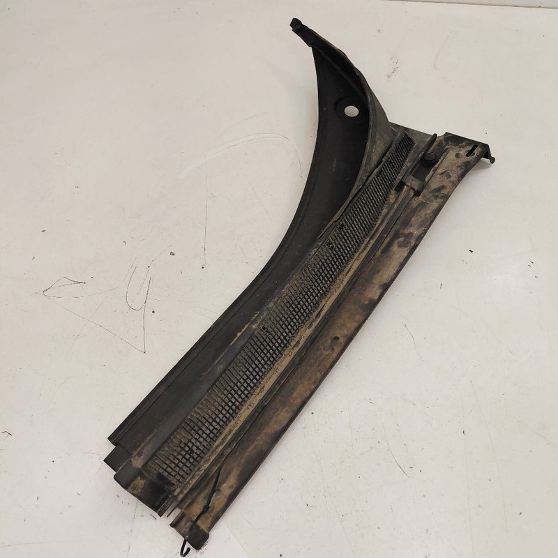 Chevy Volt Windshield Cowl Vent Panel Trim Cover Left Driver Side 2019 2018 2017