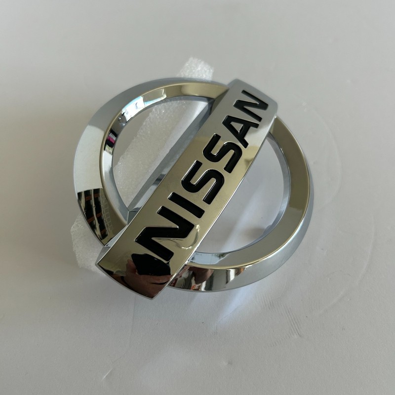 Nissan Front Grille Emblem Logo Badge for Sentra 2013 2014 2015 2016 2017-2019 gallery