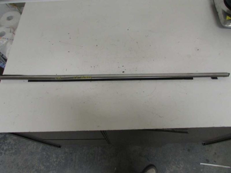 2012-2018 chevy sonic sedan left driver rear back door window glass trim molding