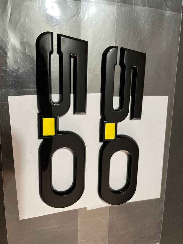 2015-2022 Gloss Black / Yellow 5.0L 5.0 Emblem Fender Badge -2pcs gallery