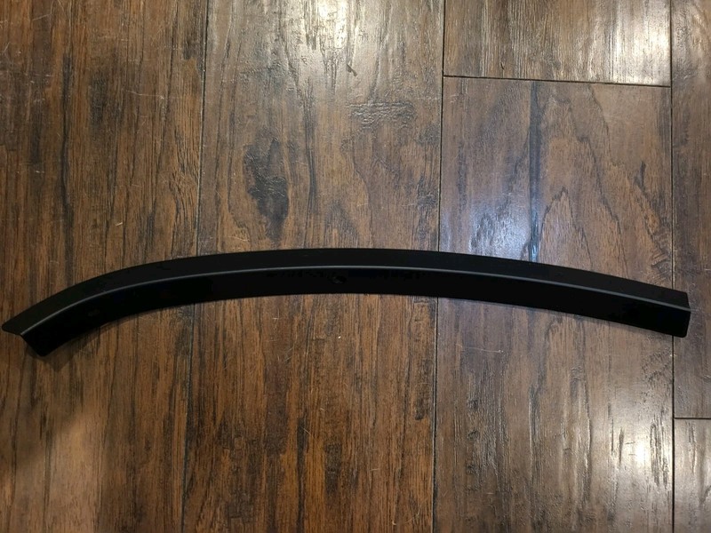 2011-2022 OEM Mopar Jeep 1MZ76RXFAC RH Wheel Opening Molding Grand Cherokee