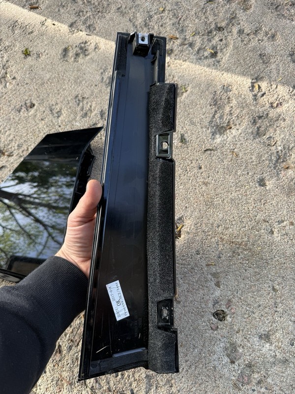 PLRApplique GM Rear Right Door Frame Molding 2016-2025 Chevy Malibu gallery