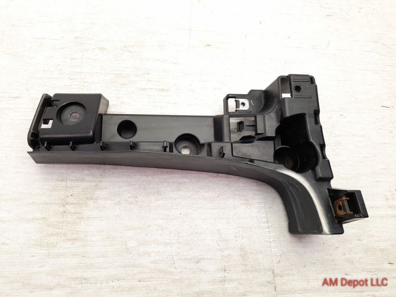 2011 BMW X5 E70 35i 40i Rear Bumper Cover Right Corner Bracket Guide 51127226936 gallery