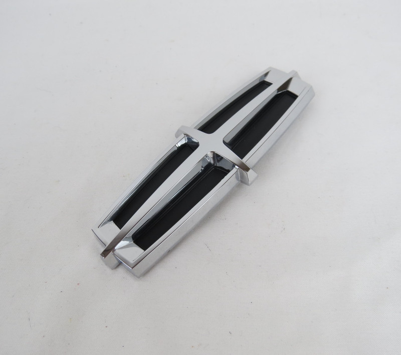2011-2015 Lincoln MKX Rear Emblem Liftgate Badge Sign Symbol Logo Genuine OEM gallery