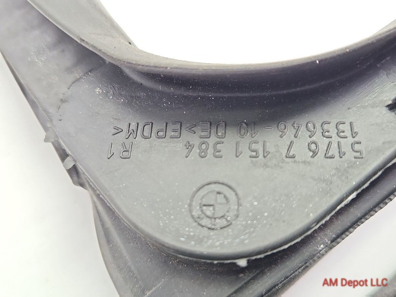 2009 Mini Cooper S R56 Front Right Passenger Door Seal Gasket Weatherstrip gallery