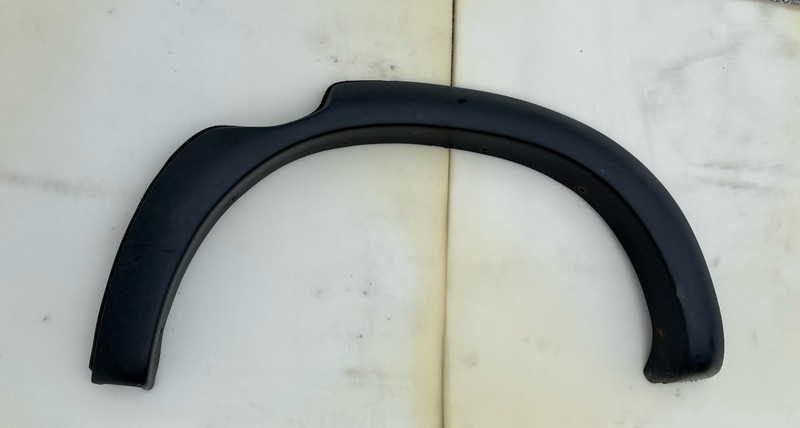 01-04 TOYOTA TACOMA LEFT REAR DRIVER SIDE OEM FENDER FLARE gallery