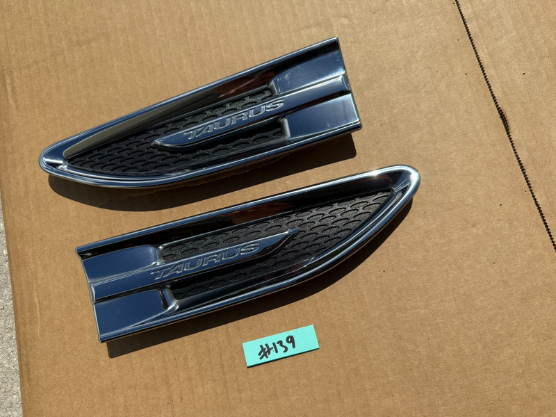 2010-2019 Ford Taurus OEM Left and Right Front Fender Emblems #139 gallery