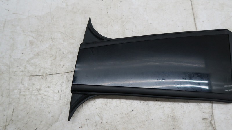 2014-2019 Mercedes CLA250 C117 OEM Exterior Right Side B-Pillar Molding Trim gallery
