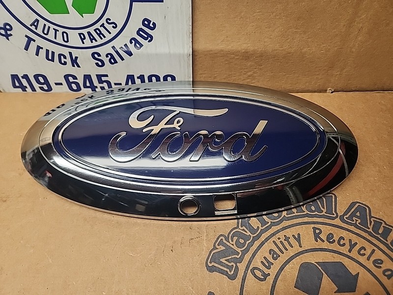 2023 2024 Ford F250 F350 OEM Front Grille Blue And Chrome Emblem PC3B-19H250-BC