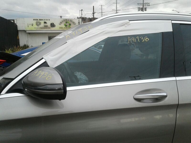 GLC300 2019 Rocker Panel Moulding 123849 gallery