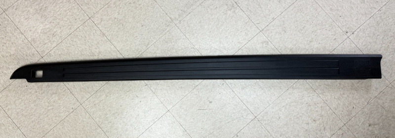 2019-2025 Ram 1500 Driver Side Rail Cap Molding – OEM – 68292865AC