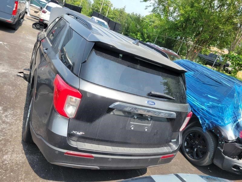 2020-2024 FORD EXPLORER REAR LEFT QUARTER UPPER TRIM COVER LB5B-S31013-AN gallery