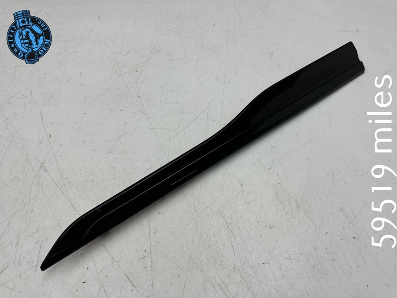 2018-2026 LAND RANGE ROVER VELAR FRONT LEFT DRIVER DOOR MOLDING TRIM (BLACK) OEM gallery