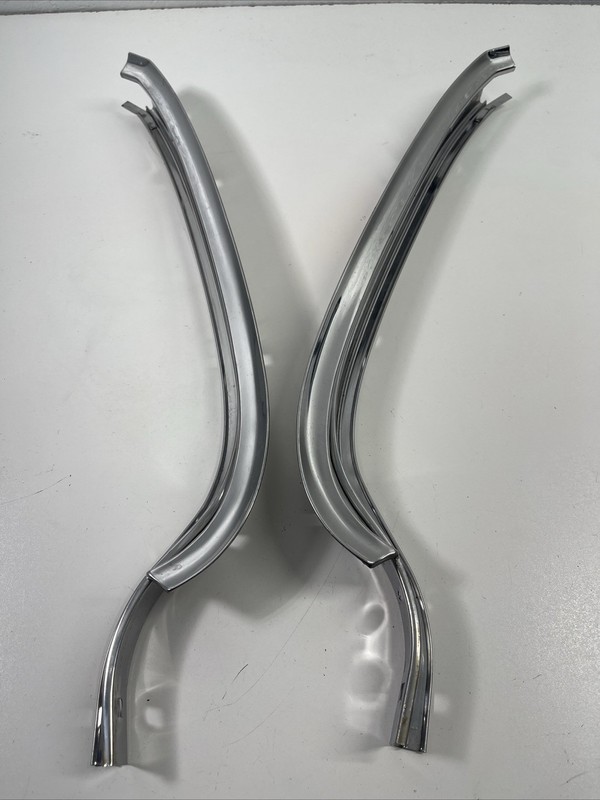 1962 Impala 2 Dr. HT L&R Windshield Pillar Weather Seal Channel Moldings Nice L6