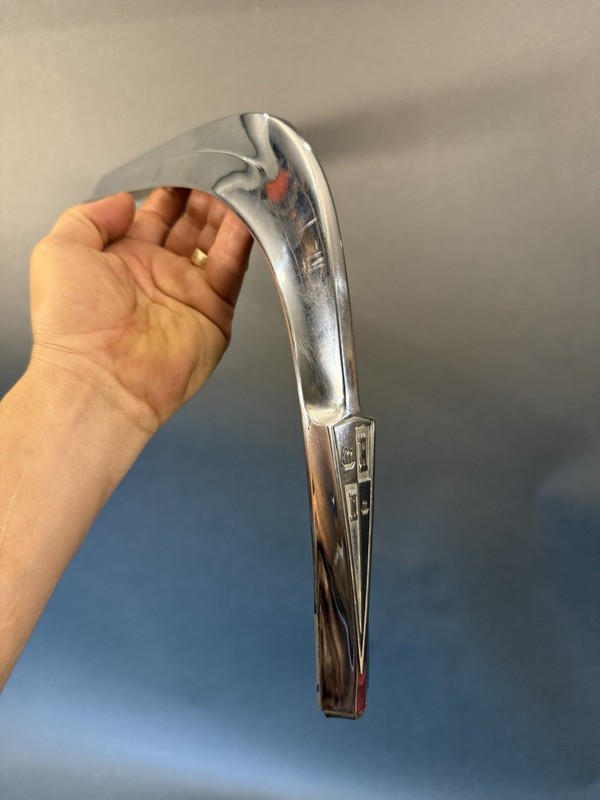 1941 Hudson 10,11,18: Hood Top Front Chrome Molding Ornament Emblem # 147870
