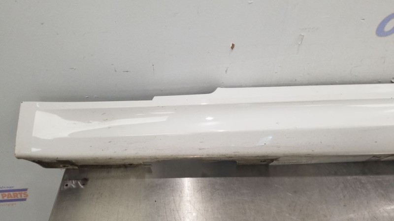 10 BMW M3 E93 CONVERTIBLE ROCKER PANEL MOULDING SIDE SKIRT LEFT DRIVER WHITE gallery