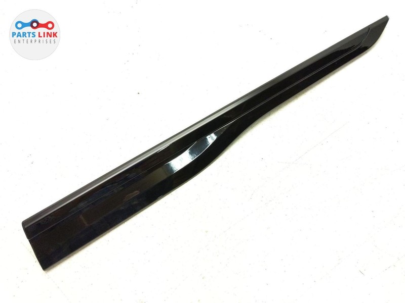2018-23 RANGE ROVER VELAR FRONT LEFT DOOR TRIM MOLDING COVER APPLIQUE BLACK L560 gallery
