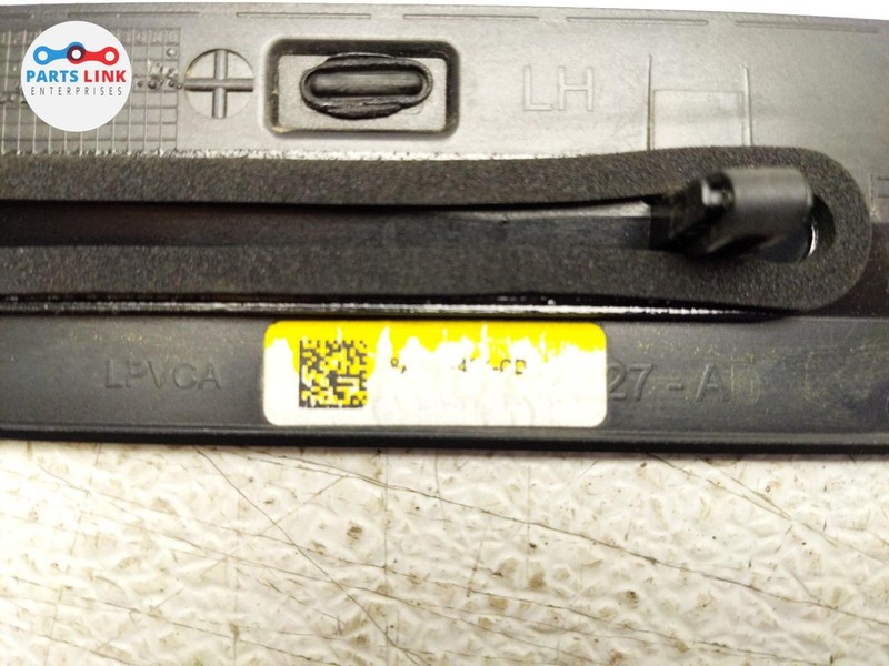 2018-23 RANGE ROVER VELAR FRONT LEFT DOOR TRIM MOLDING COVER APPLIQUE BLACK L560 gallery
