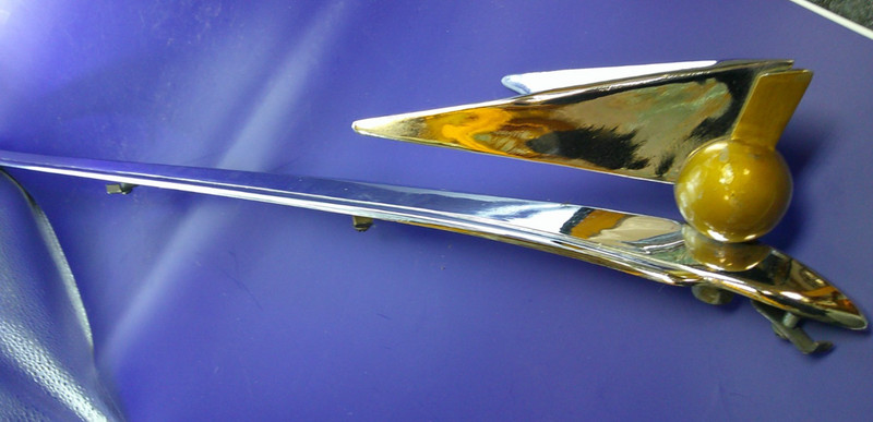 Original OEM 1946 1947 1948 Lincoln Hood ornament victory V wings