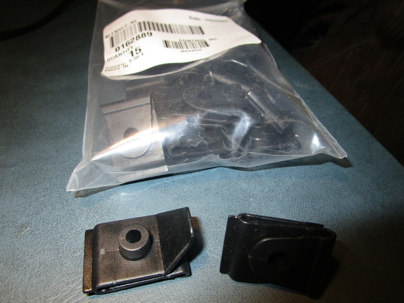 (15) #10 Panel Range: 0-1mm Center 11mm Nylon U Nut