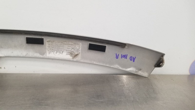 04 CHEVY SSR EXTERIOR A PILLAR WINDSHIELD POST TRIM RIGHT PASSENGER SILVER gallery
