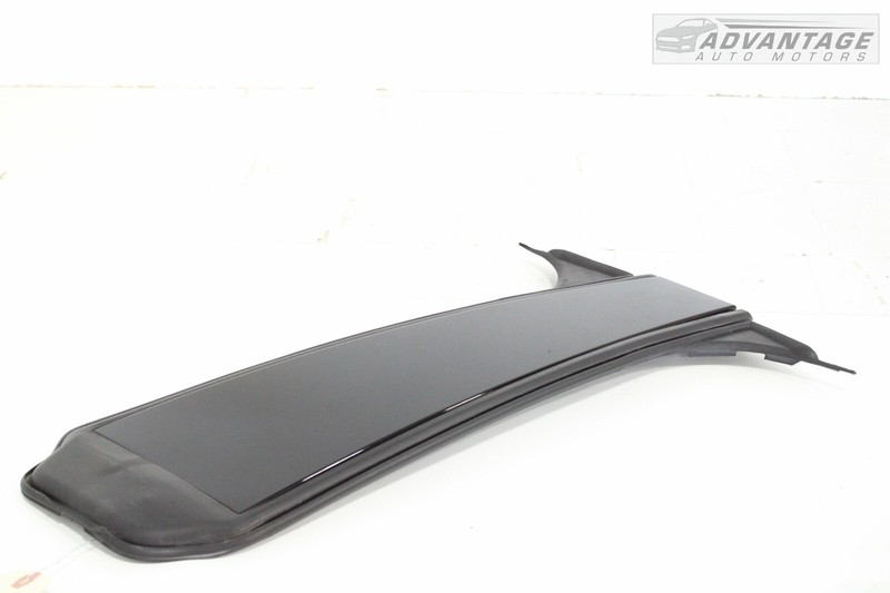 2014-2016 BMW 328i GT xDRIVE F34 LEFT CENTER B PILLAR SEAL W/ MOLDING TRIM OEM