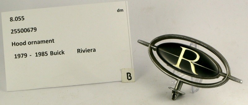 1979-1985 Buick Riviera stand-up hood ornament 25500679