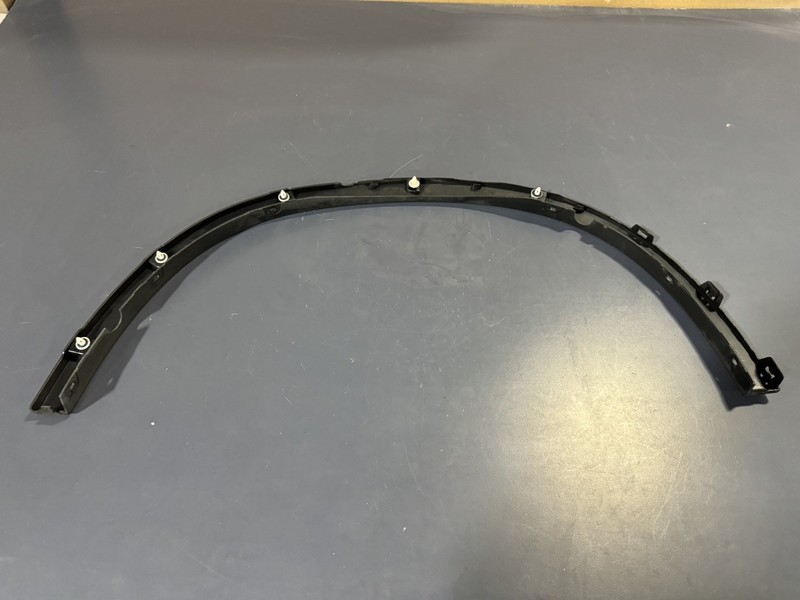 2014-2018 BMW X5 F15 REAR RIGHT PASSENGER FENDER FLARE WHEEL MOLDING TRIM OEM gallery